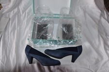 Lisa Kay suede shoes navy size