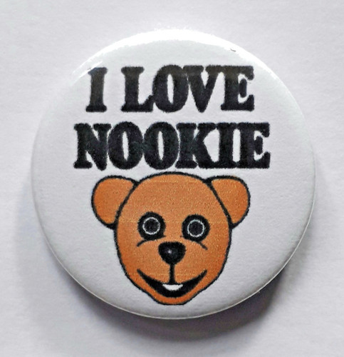 25mm badge roger de - 25mm,