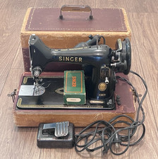 Vintage Singer 99K Sewing Machine 3/4 size 1955 w/Case EL233898