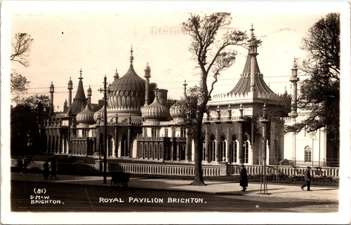 Royal pavilion brighton street - brighton,