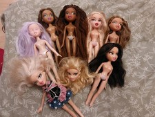 Bundle of 7 Bratz Dolls