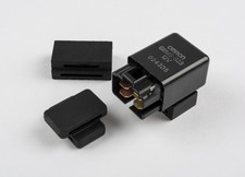 Suzuki genuine gsxr1100l relay - suzuki,