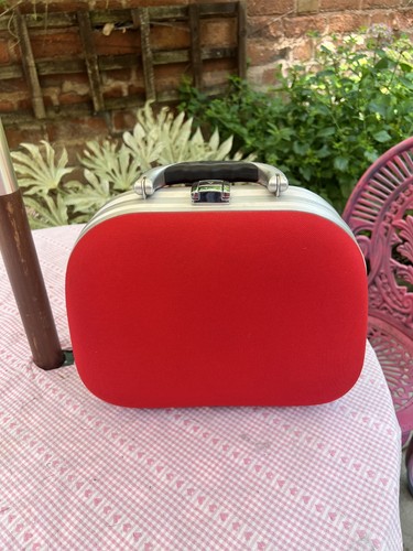 Genuine vintage red y2k vanity - genuine,