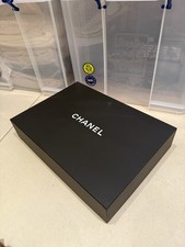 CHANEL Empty Box Medium Size -