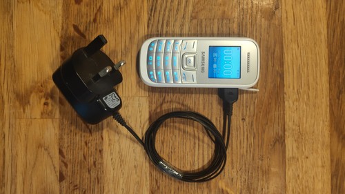 Samsung e1200 pusha - e1200,