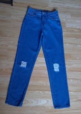 Ladies Boohoo Distressed