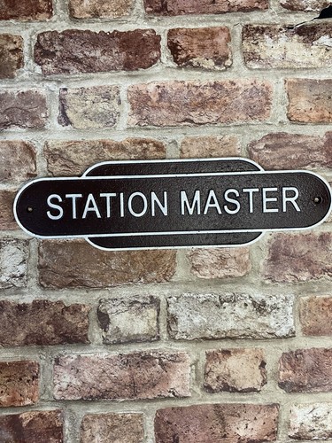 Station master cast iron - station,