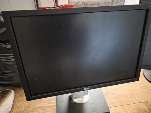 Dell black flat screen - in,
