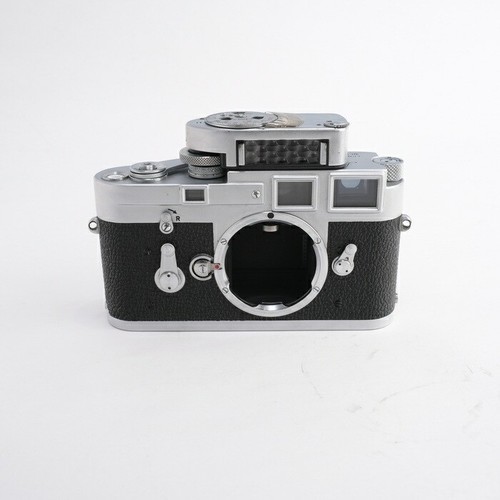 Leica 35mm rangefinder film - rangefinder,