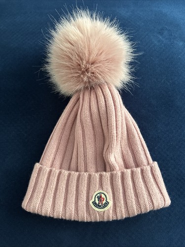 Rose pink moncler beanie - moncler,