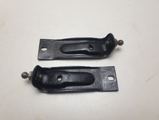 FORD CAPRI MK3 REAR PARCEL SHELF STRUT SUPPORT BRACKETS 2.8I 280 2.0s 3.0s LASER