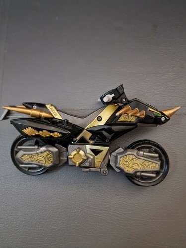 Power rangers dino thunder - rangers,