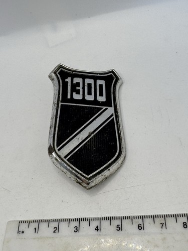 Vintage ford 1300 - 1300, badge