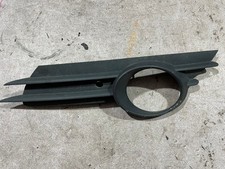 2006 VAUXHALL CORSA SXI FRONT BUMPER LEFT FOG LIGHT SURROUND TRIM 475498858 C337