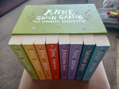 Anne green gables book - of,