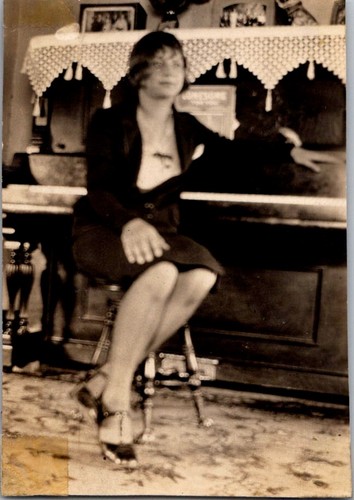Vintage 1920s flapper era - vintage,
