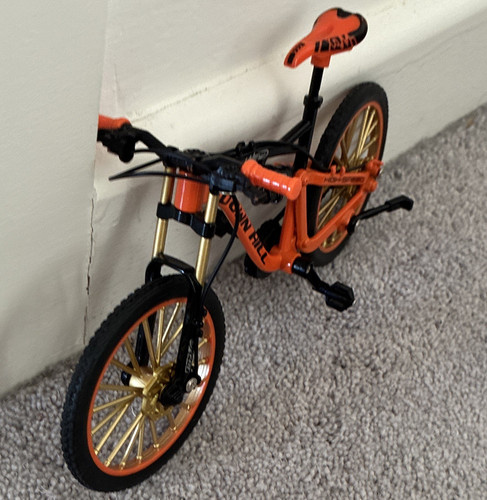 Downhill high speed - high, 12in