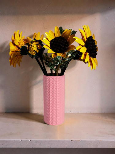 Vase for lego sunflowers - vase,