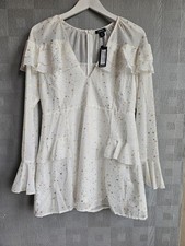 Boohoo Petite White & Gold