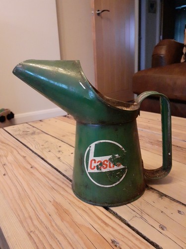Castrol oil pourer pint green - oil,