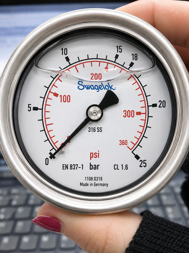 Swagelok pressure gauge 25 - gauge, 0-25