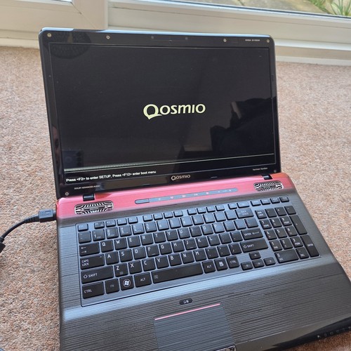Toshiba qosmio x770 gaming - toshiba,