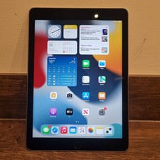 Apple iPad Air 2 64GB Wi-Fi 9.7in Silver Tablet iOS 15