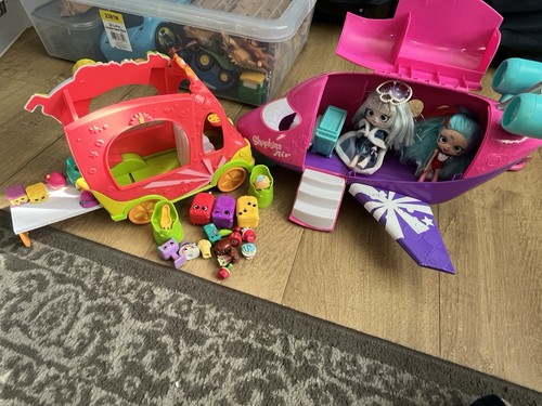 Shopkins airplane and juice - and,
