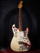 Fender Jimi Hendrix Artist Series Monterey Stratocaster – Collector’s Condition!