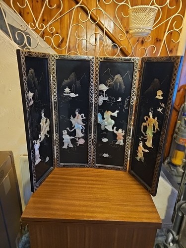Vintage ornate black lacquer - black,