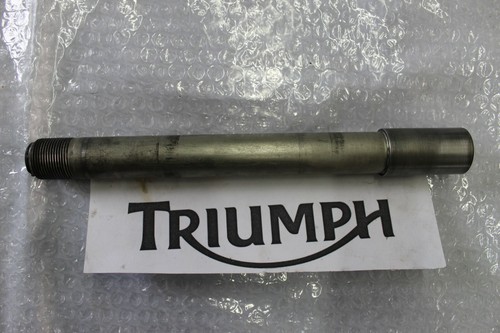 Axle thru wheel - thru,