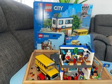 LEGO CITY SCHOOL 60329 100%