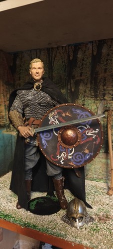 Viking with metal arms and - 1/6,