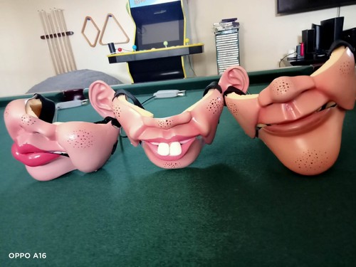 Ventriloquist mask with hand - with,