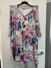 Women’s Floral Shift Dress