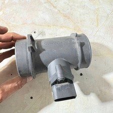 Bosch Mercedes C200 1994-2000  W202 Air Mass Flow Sensor 0280217114