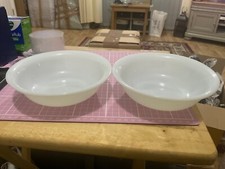 2 X Pyrex Jobling Sunderland