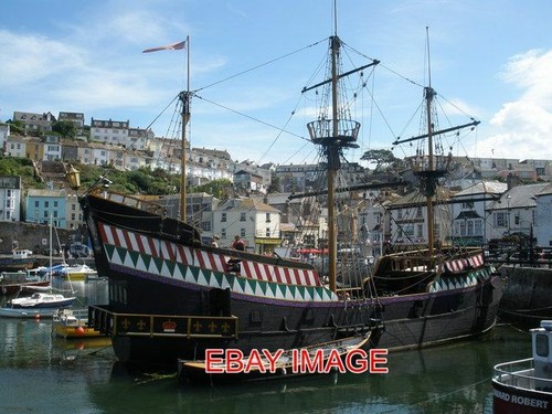 Photo replica the golden - ,