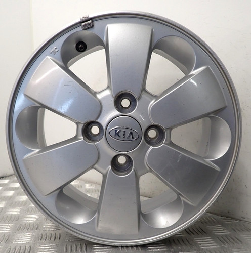 Kia rio silver alloy - kia,