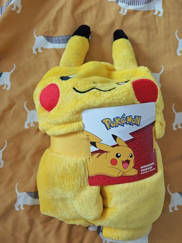 Pokemon pikachu fleece - pokemon, blanket
