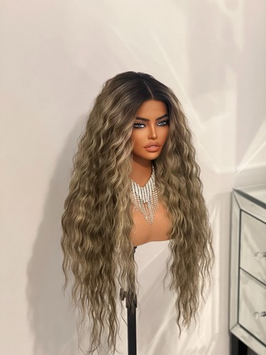 Curly synthetic wig - curly,