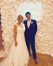 STUNNING IVORY 3D FLOWER WALL 8FT X 8FT - FOR HIRE