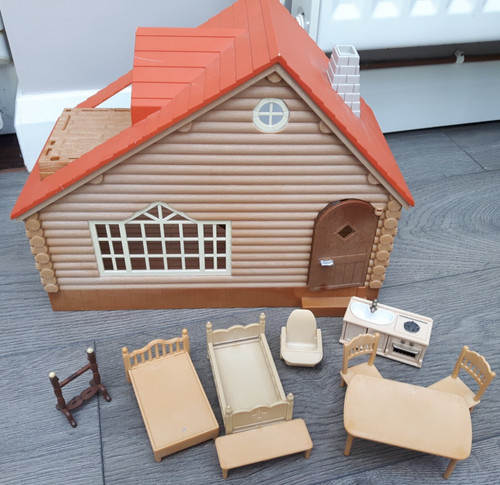 Sylvanian families log cabin - log,