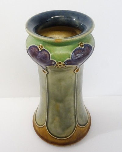 Antique royal doulton art - royal,