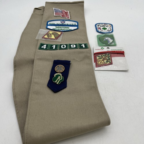 Lot girl scout patches - lot,