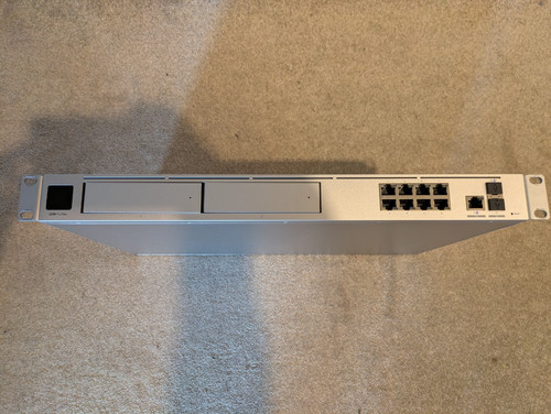 Ubiquiti unifi dream machine - ubiquiti,