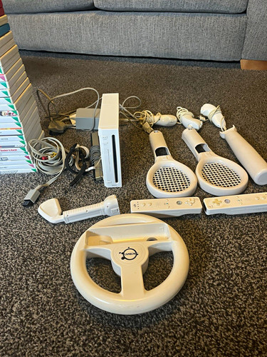 Nintendo wii console bundle - console,
