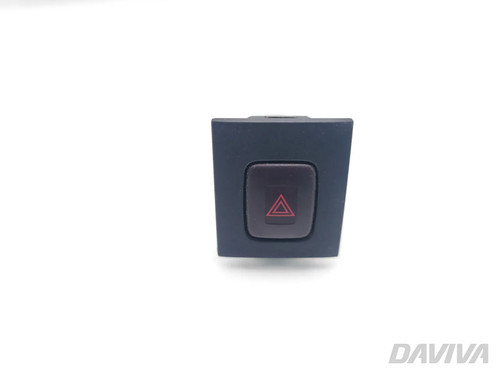 Volvo xc70 hazard warning - xc70,