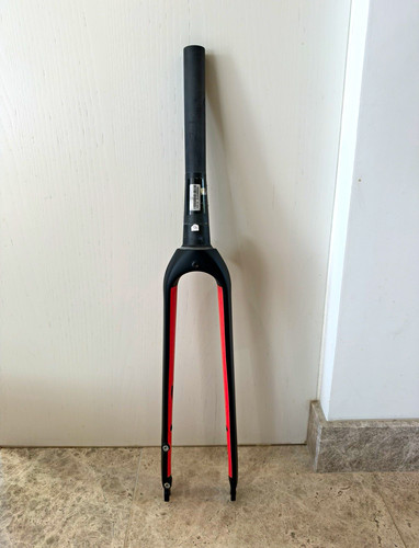 Boardman adv8 700c - w,