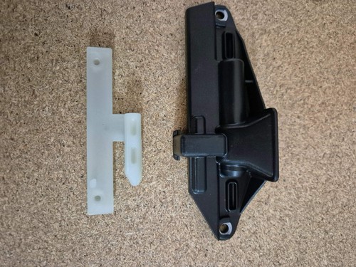 Thule roof box locking catch - box,